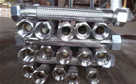 工業(yè)蒸汽金屬軟管產品介紹